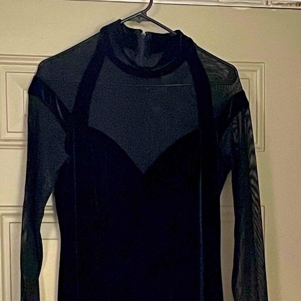 Night Way Collection Black Velvet Formal Full Length Dress .